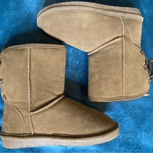 BearPaw Winter Boots